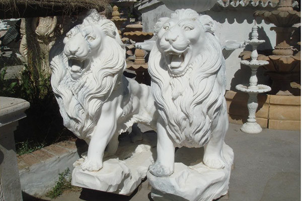 leones esculturas marmol