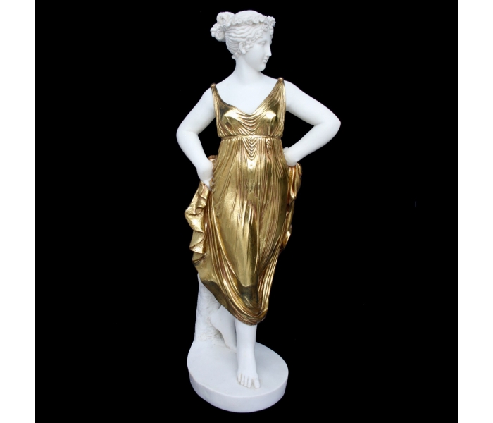 ESCULTURA DE MUJER