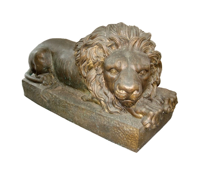 Escultura de león tumbado en bronce