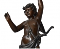 Pareja de lampareros angelitos realizados en bronce con peana