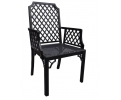Set de cuatro sillas y dos sillones de madera lacada en negro