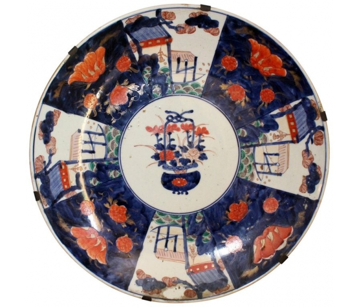19th century Japanese Imari ware...