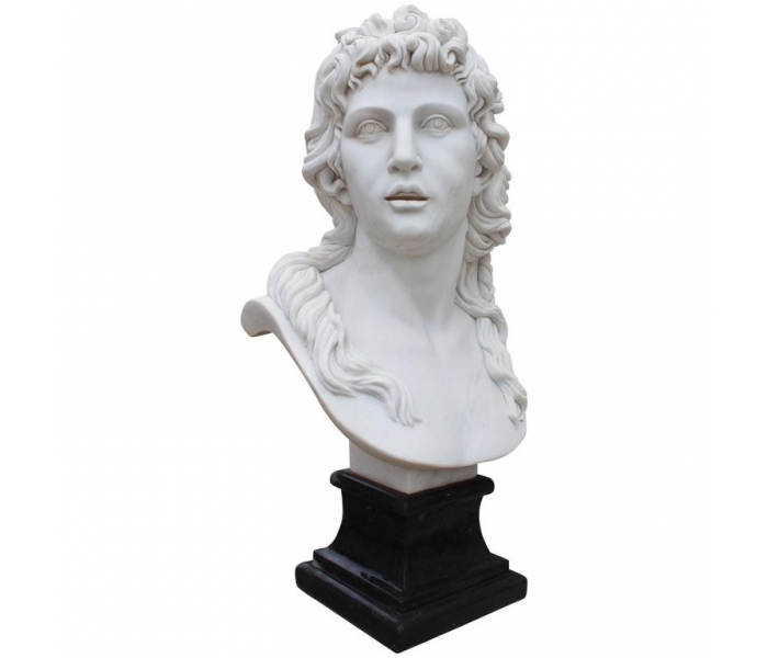 Busto femenino de mármol blanco...