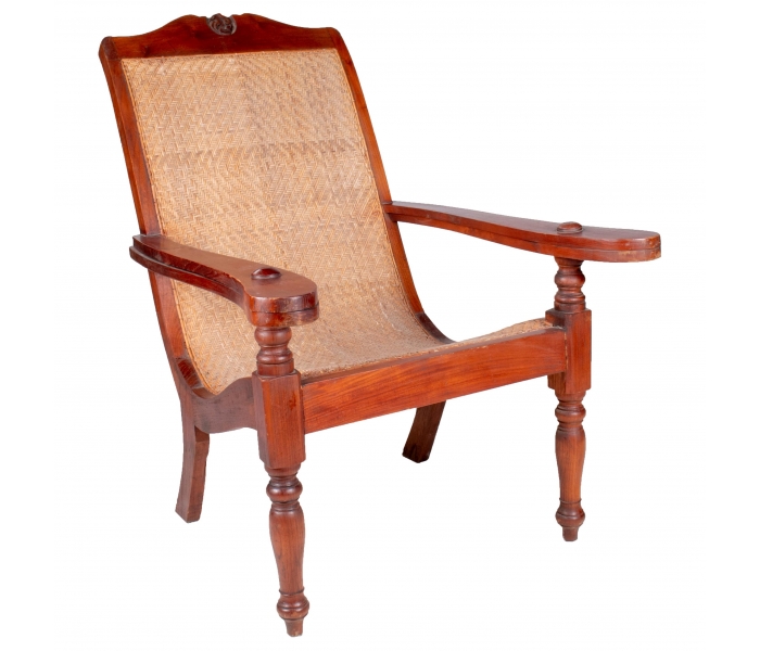 Sillón europeo de ratán y caoba. Año...