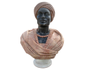 Busto de mujer en varios tipos de mármol tallado a mano