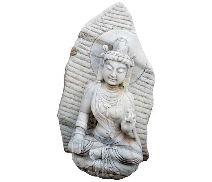 Escultura de piedra oriental sentada