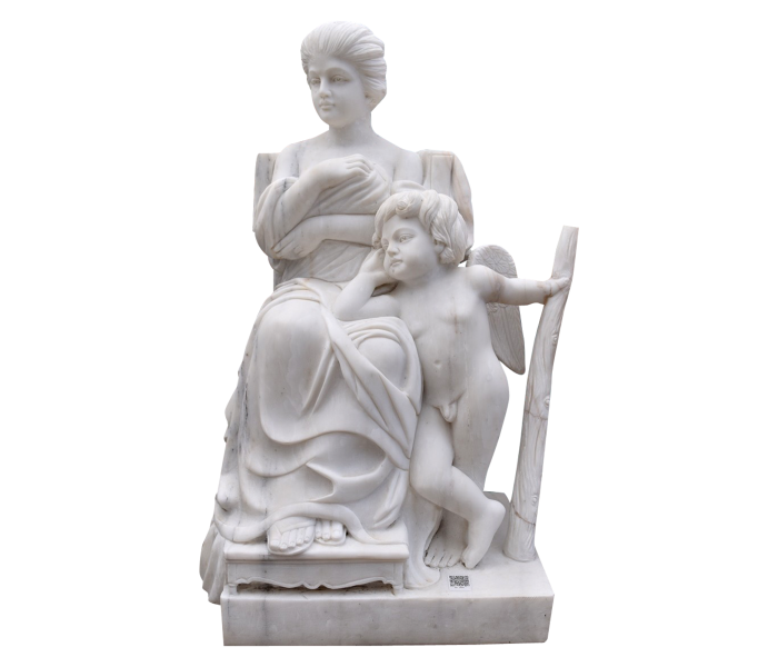 Escultura mujer sentada con angelito...