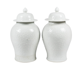 Pair of 20th century Chinese white porcelain vases with lids 