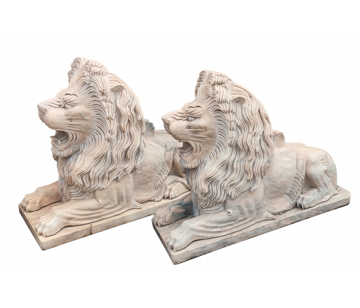 Pair of lions marble statue