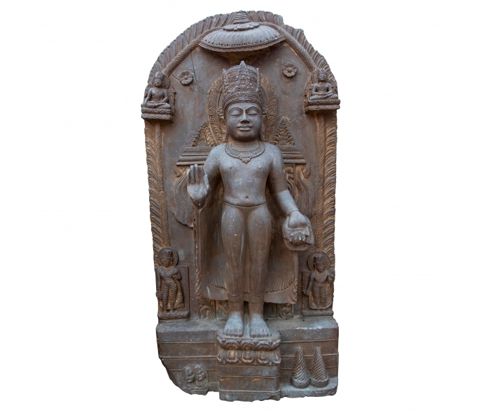 Buda indio de pie en piedra arenisca...