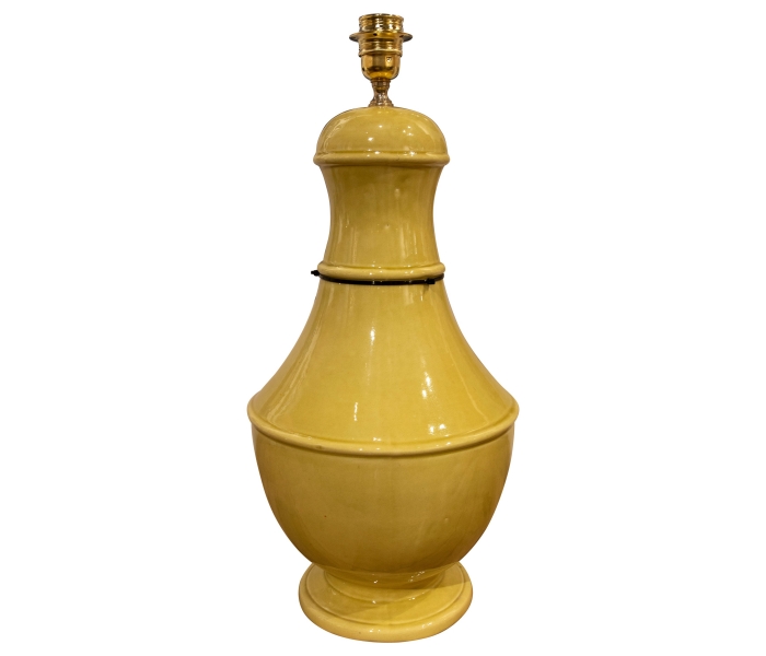 Lámpara de cerámica española de los...