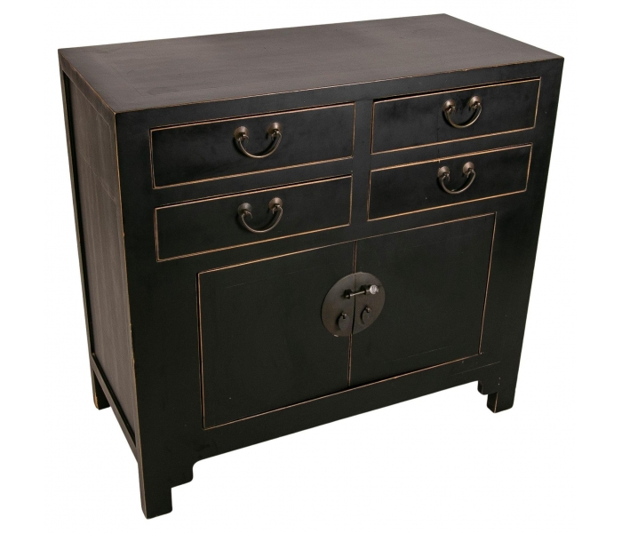 Chest of drawers in lacquered wood...
