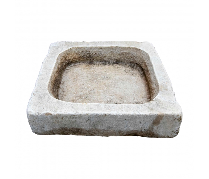 Lavabo de mármol blanco tallado a...