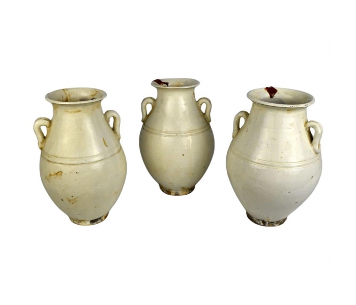 Set of Chinese white vases with handles 