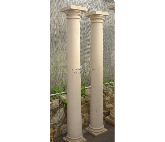 Pareja de columnas de piedra arenisca...