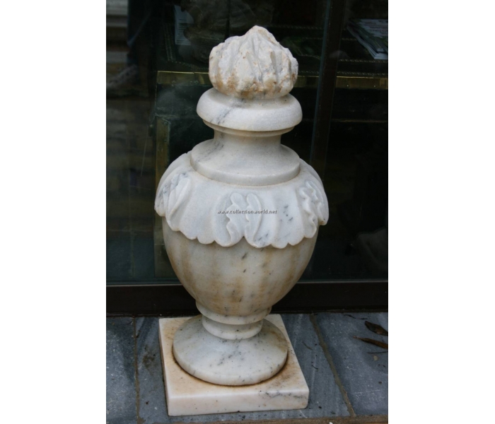 Antique marble stone vase with lid...