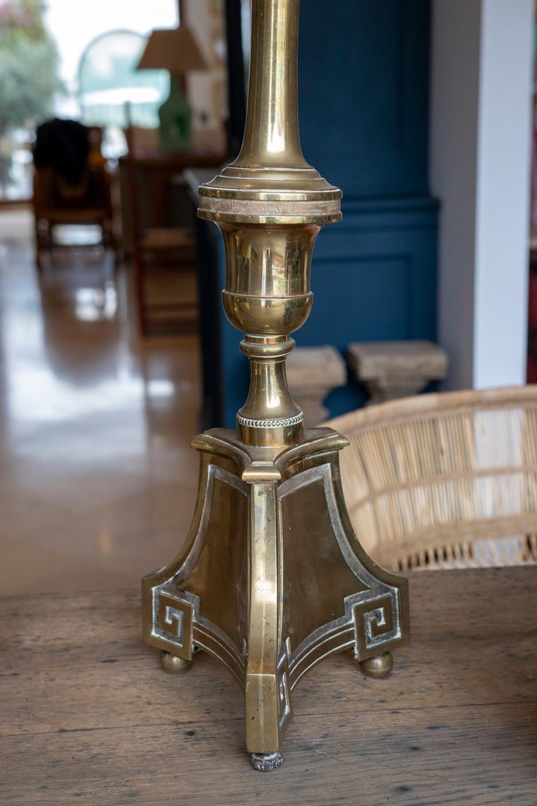 Pareja de candelabros de bronce del siglo XIX
