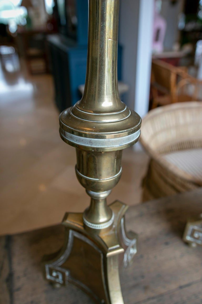 Pareja de candelabros de bronce del siglo XIX