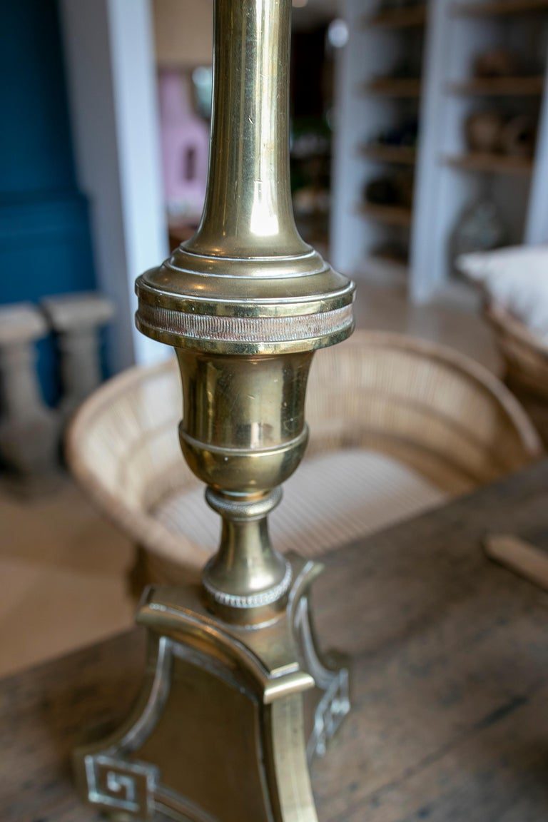 Pareja de candelabros de bronce del siglo XIX