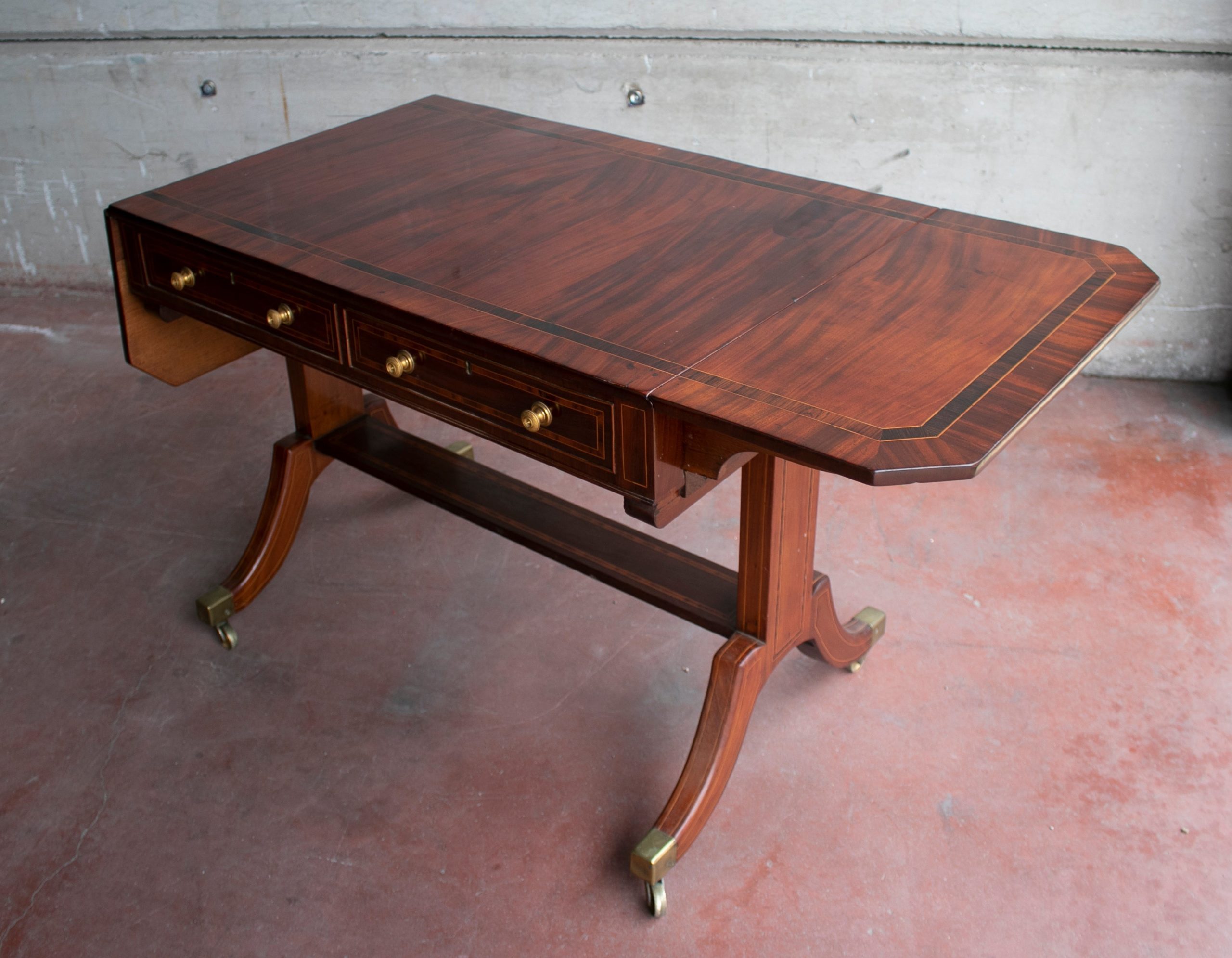 Mesa Plegable de Caoba Inglesa del Siglo XIX