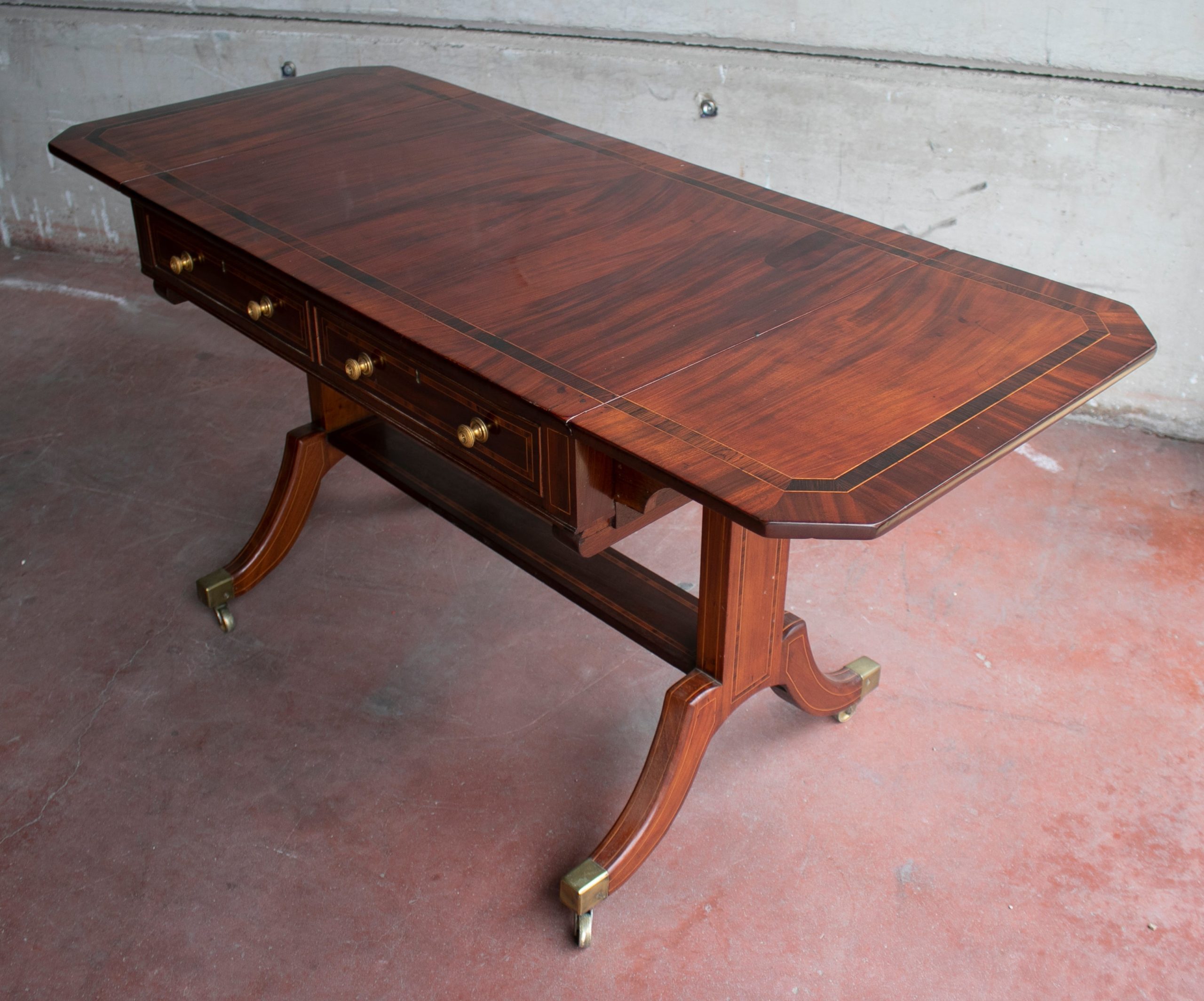 Mesa Plegable de Caoba Inglesa del Siglo XIX