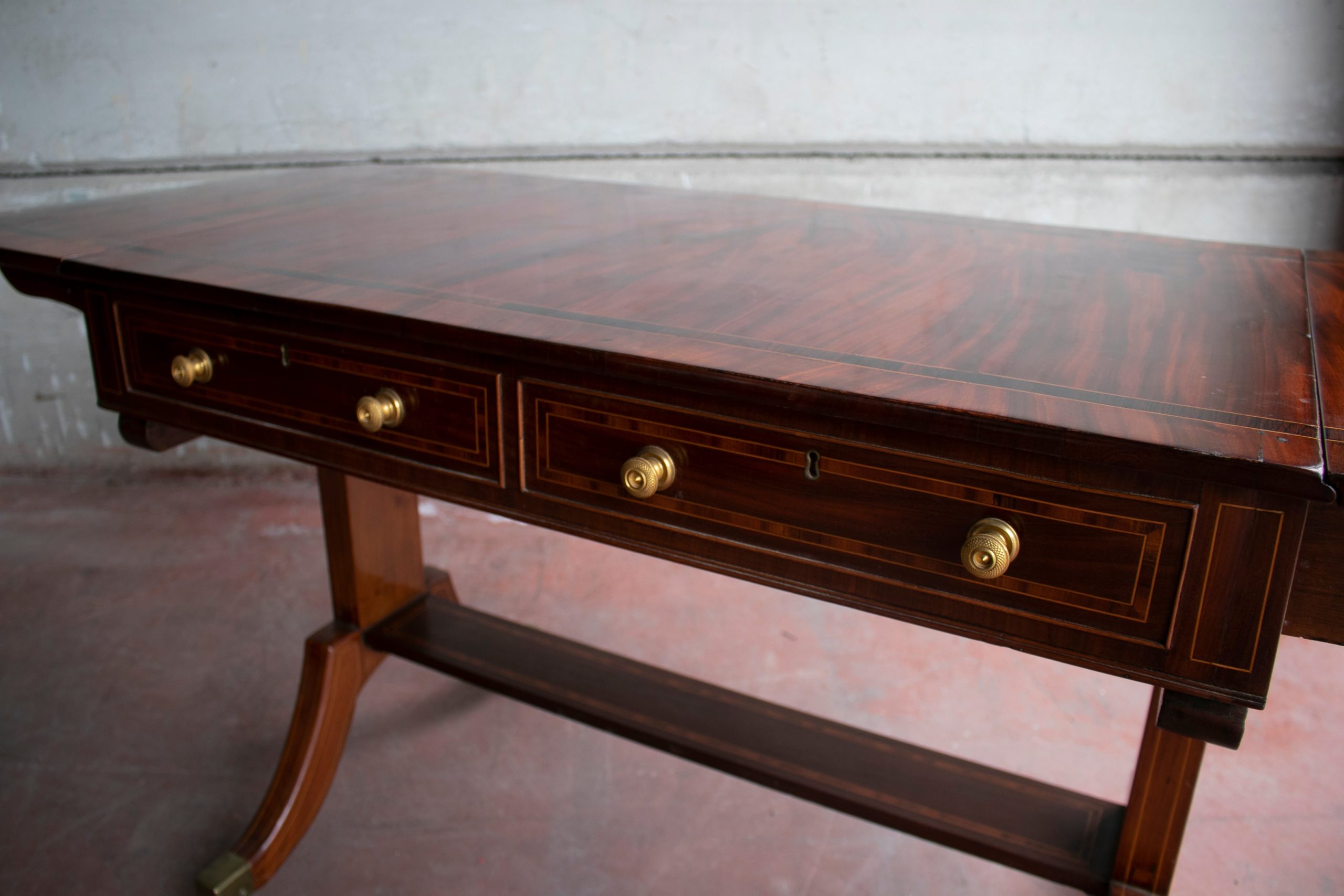 Mesa Plegable de Caoba Inglesa del Siglo XIX