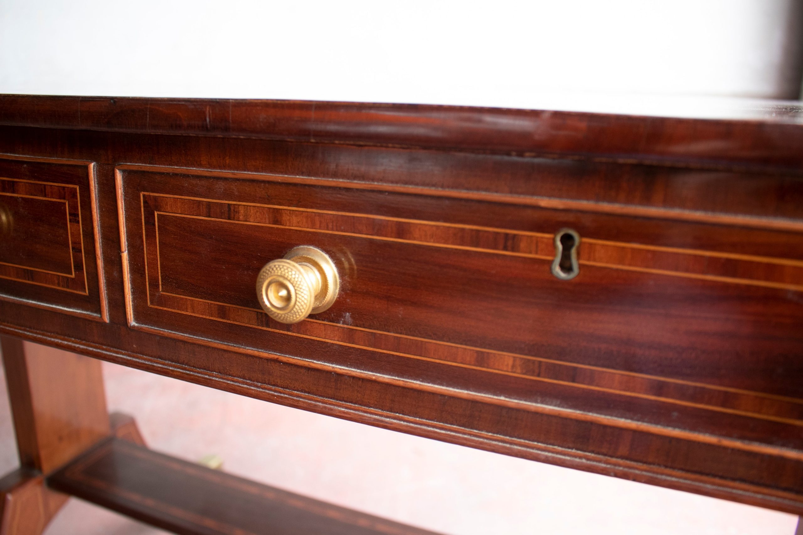 Mesa Plegable de Caoba Inglesa del Siglo XIX