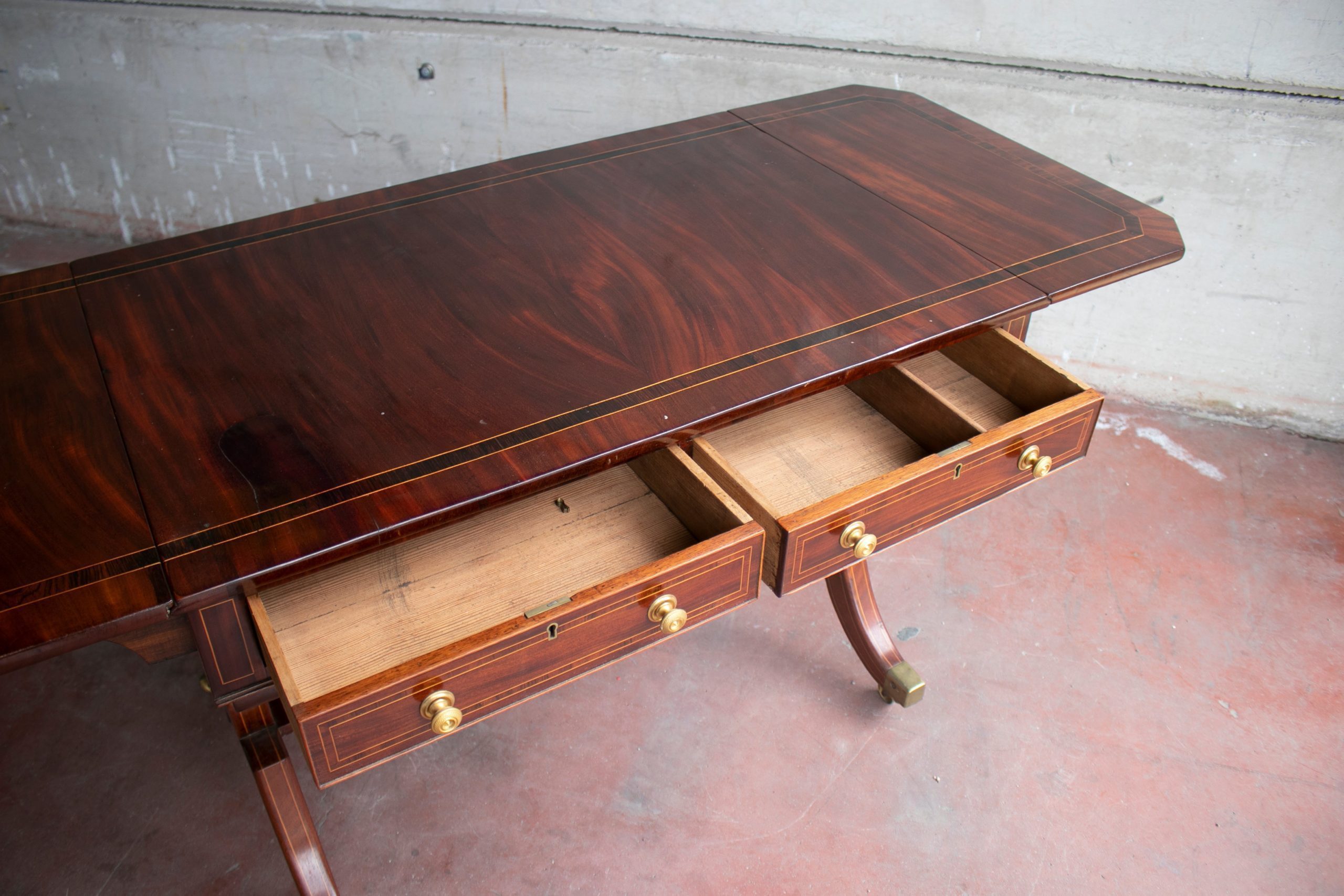 Mesa Plegable de Caoba Inglesa del Siglo XIX