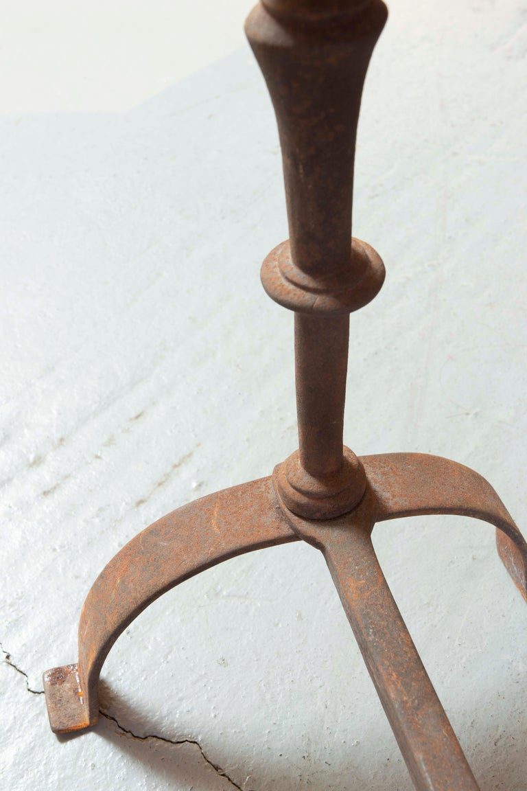 Pareja de morillos de chimenea de hierro y bronce del siglo XIX
