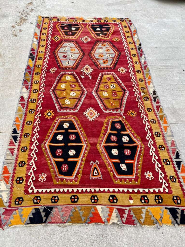 Alfombra Kilim antiguo años 50